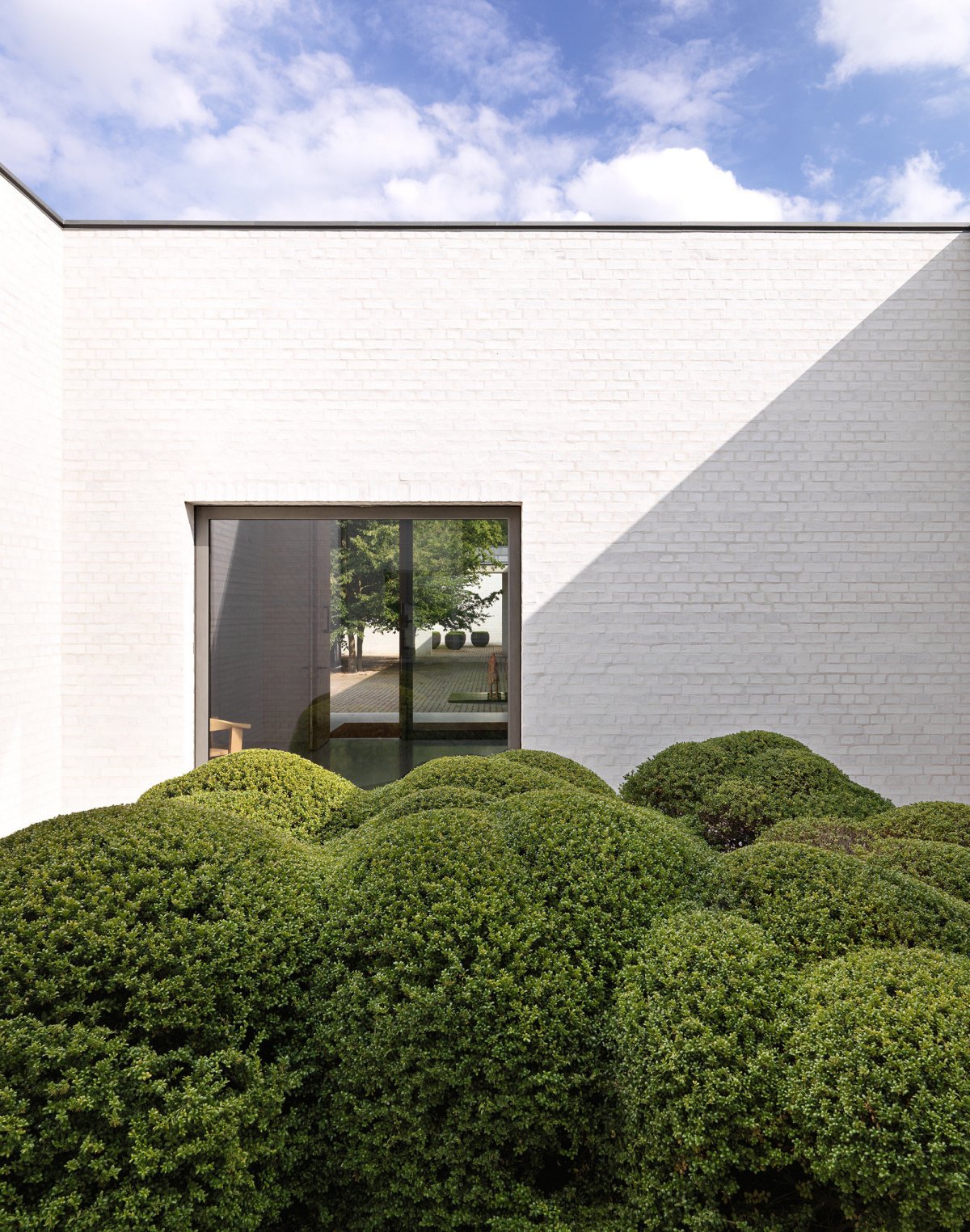 yinjispace-david-chipperfield-x-fayland-house